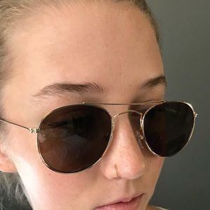 Aviator style sunglasses!